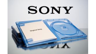 Reader's Feature admires fans for using social media to protest against the PS5's no disc policy.