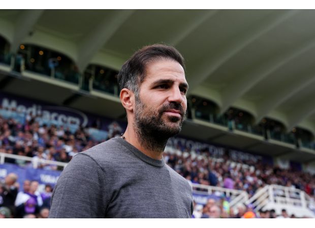 Ex-Arsenal and Chelsea captain Cesc Fabregas reacts to Manchester United rumors