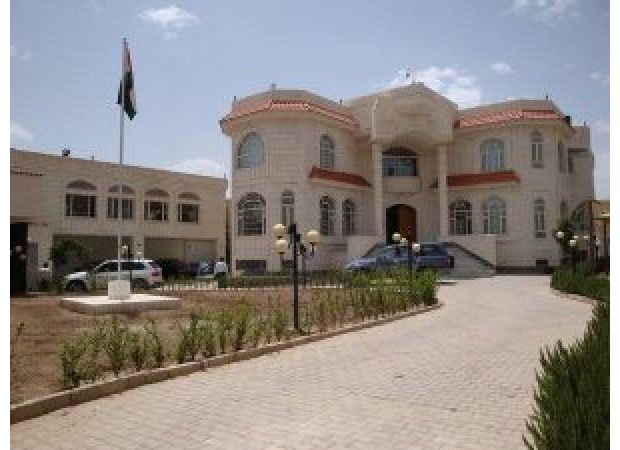 India investigates report of Indians on yacht near Yemen