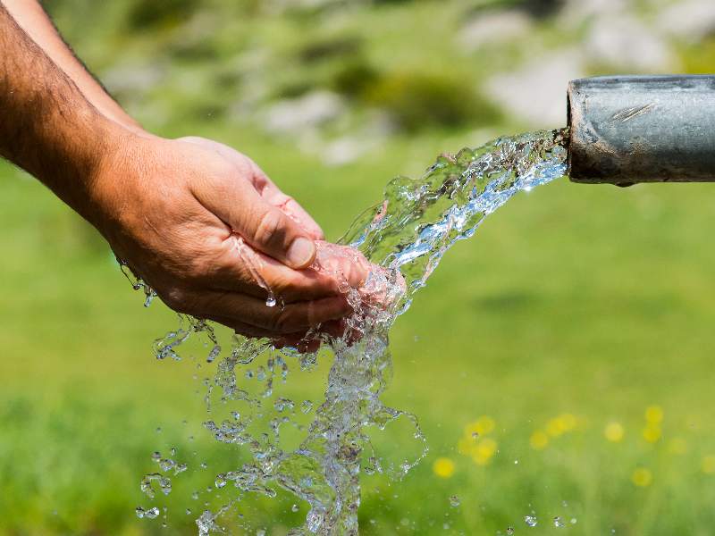 Groundbreaking ceremony for the establishment of a clean drinking water unit