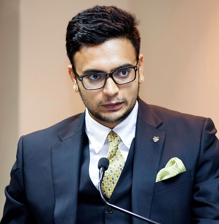 Yaduveer on, misleading people
