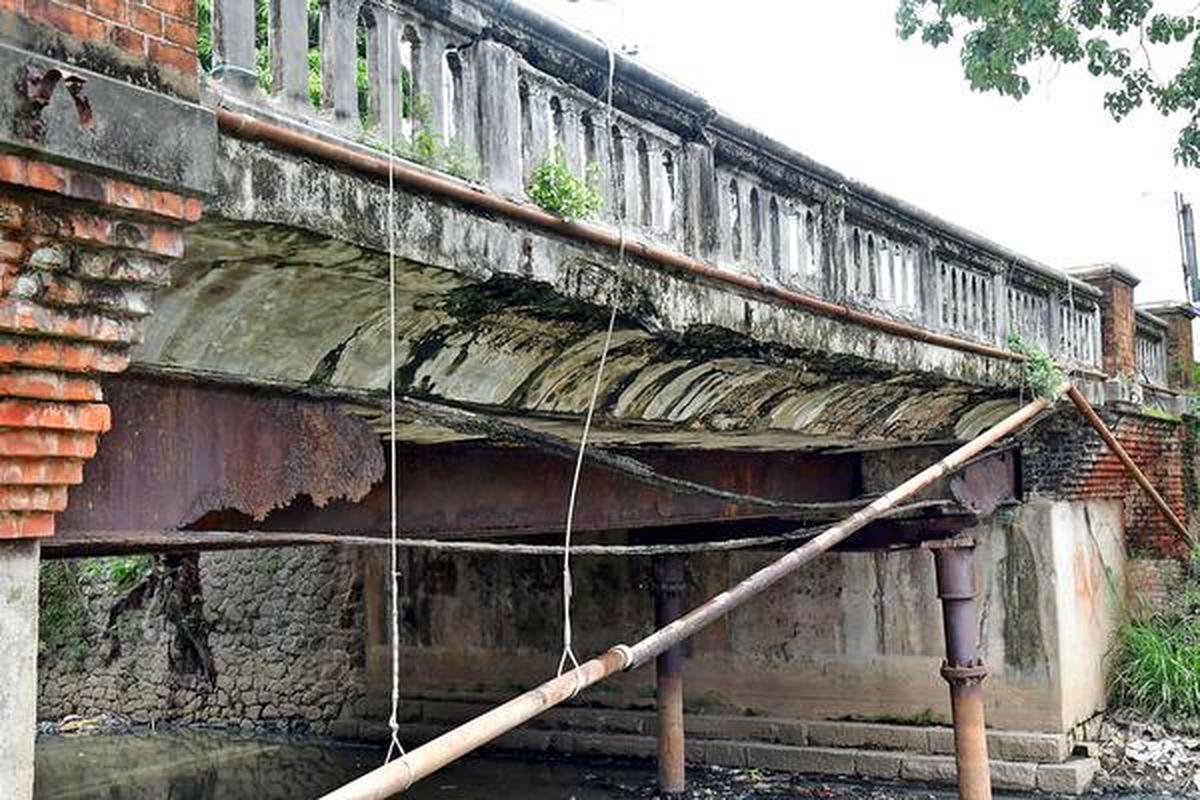 Donikadavu Bridge in Danger